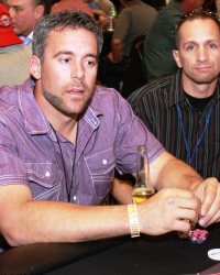 Adam Bergen, former Arizona Cardinal played poker with the Dream Dealers regularly #PokerForCharity  #CasinoNightInAZ  #CelebritySightingsAZPokerTournament