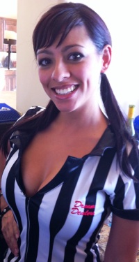 arizona sexy bartender alma