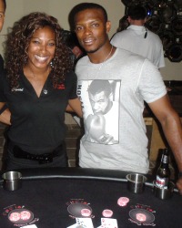 Justin Upton, Arizona Diamondbacks at the Dream Dealers blackjack table  #NotToBeMissedCharityEvents  #NotToBeMissedPokerAZ