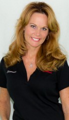 Shannon deals professionally at a local casino.  She is one of our blackjack trainers.  She deals blackjack, 3 Card Poker and Pai Gow.