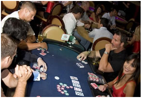 Charity Poker Tournament, Dealer Nikki